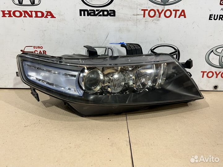 Фара правая ксенон Honda Accord 7 CL 2002-2008