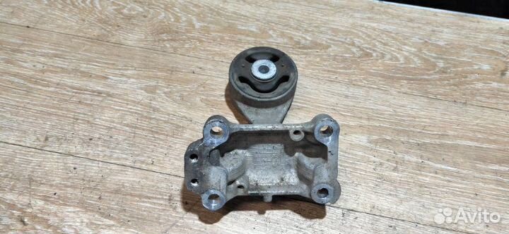 Подушка двигателя Honda Civic Viii 5D 2009