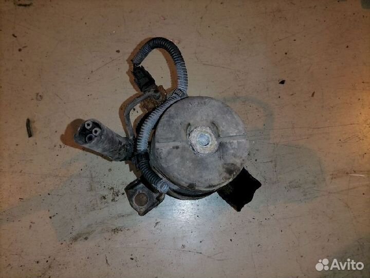 Опора двигателя (подушка двс) передняя 12360-20100