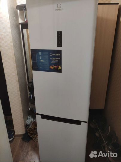 Холодильник indesit бу