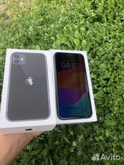 iPhone 11, 64 ГБ