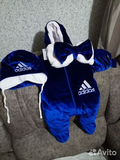 Зимний конверт на выписку с комбинезоном