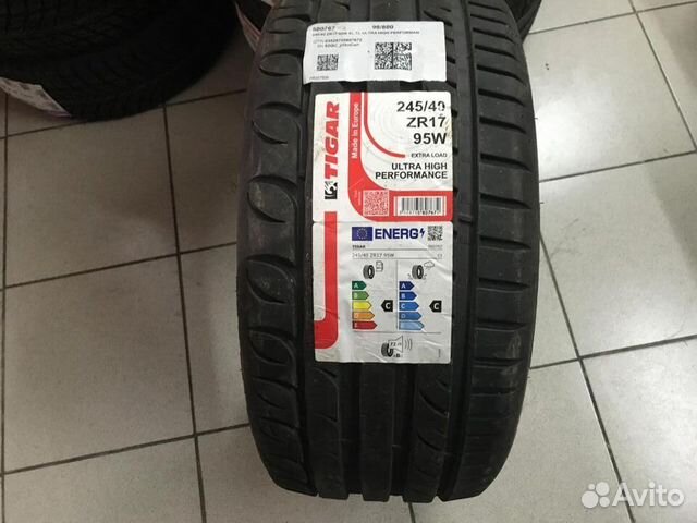 Tigar UHP Ultra High Performance 245/40 R17 95W