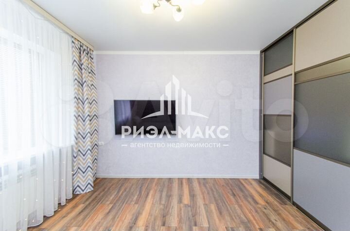 2-к. квартира, 63,6 м², 15/16 эт.