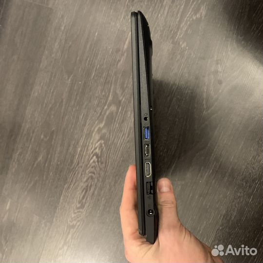 Ноутбук acer ryzen5/ssd/12озу/vega8