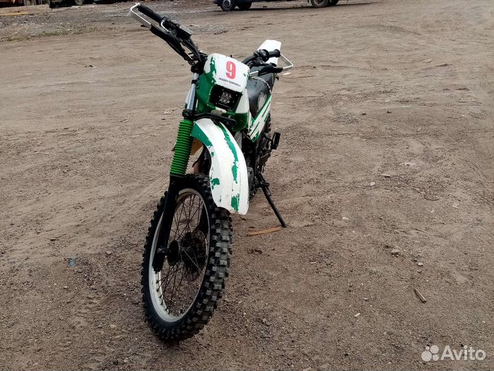 Yamaha serow 225