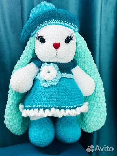 Плюшевый заяц