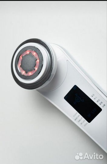 Многофункциональный аппарат для омоложения кожи