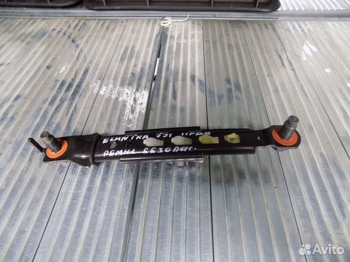 Механизм регулировки ремня безопасности Elantra 20