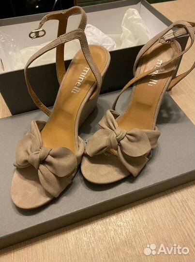 Босоножки minelli