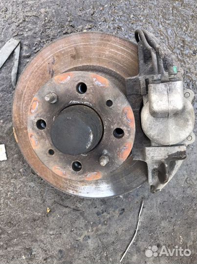 Ваз 2101 - 2107, кулак поворотный в сборе