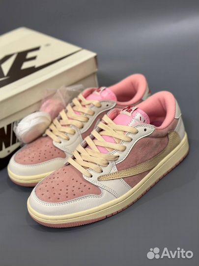 Кроссовки Nike Air Jordan 1 Low Travis Scott Pink