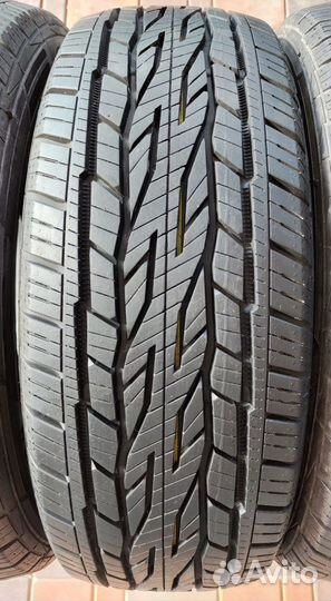 Continental ContiCrossContact LX2 215/60 R17 96H