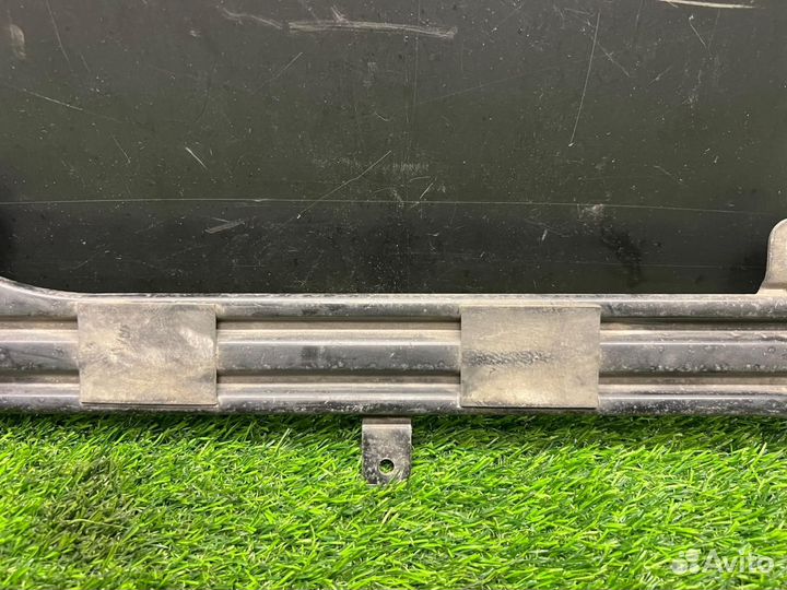 Распорка левая Lexus Gs430 UZS190 3uzfe 2005