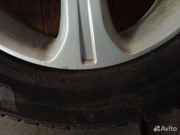 Michelin X-Ice North 4 225/65 R17 106