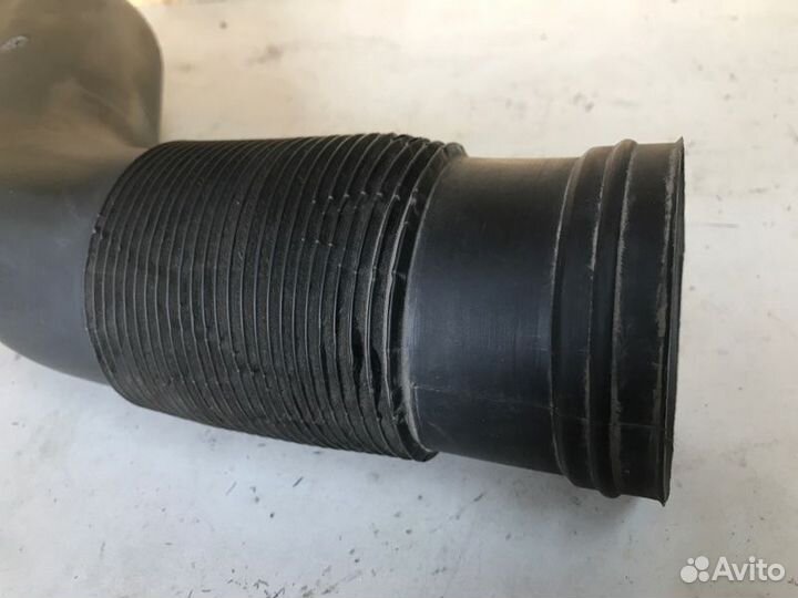 Патрубок воздушного фильтра Mercedes Gl-Class X164