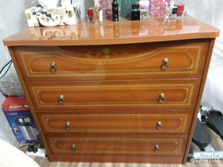 Мебель шкафы для спальни