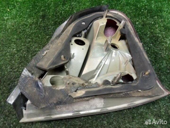 Фонарь задний левый задний левый Rover 75 RJ