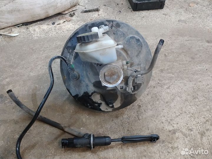 Вакумный усилитель тормозов Рено лагуна 2