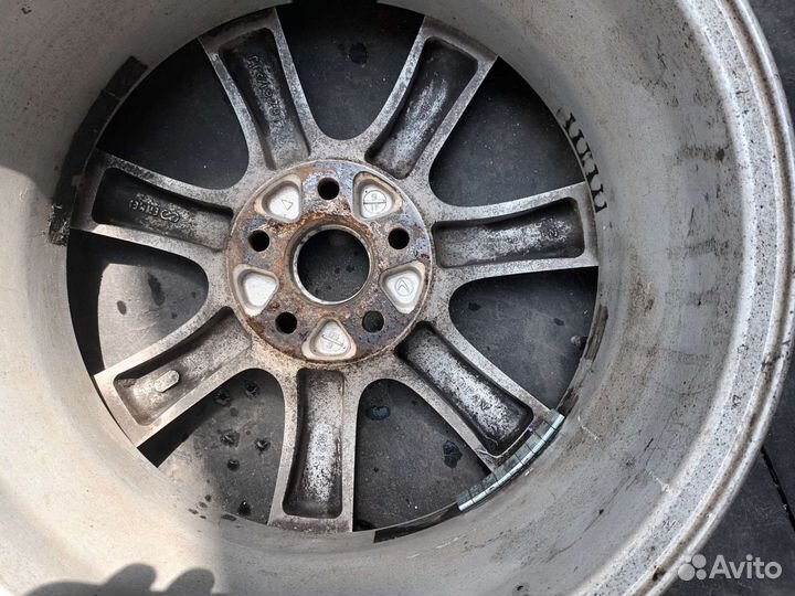Литье диски r16 5x100 subaru