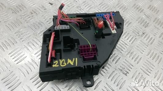 Блок предохранителей BMW 5 F10/F11 (2BA11M101)