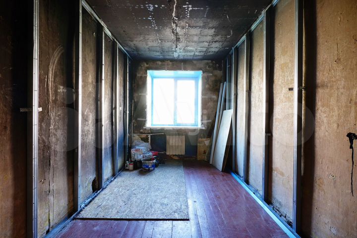 Комната 9,2 м² в 5-к., 3/5 эт.