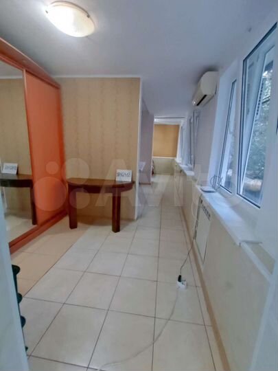 2-к. квартира, 55 м², 1/5 эт.