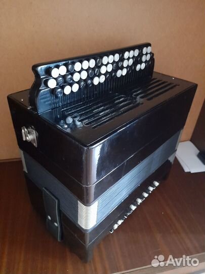 Баян выборный цельнопланочный