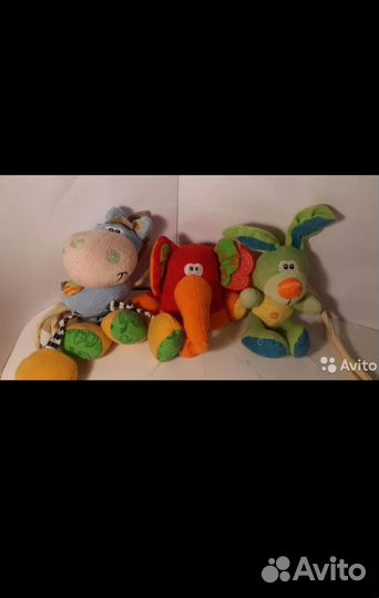 Дуга с игрушками на коляску 2 вида