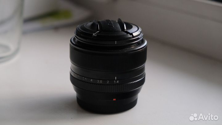 Объектив fujifilm xf 35mm 1.4 f R