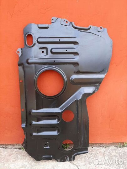 Защита двигателя Toyota corolla