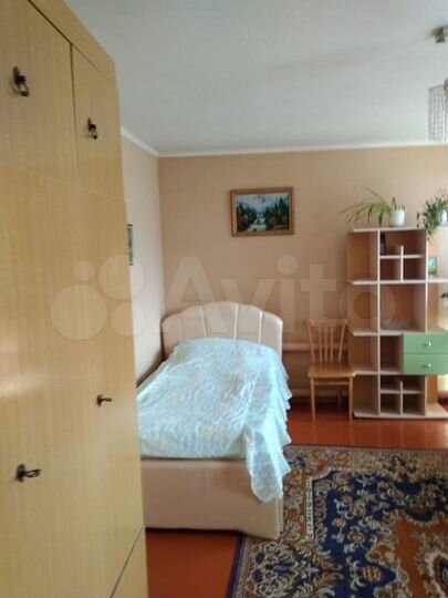 Комната 25 м² в 1-к., 1/2 эт.
