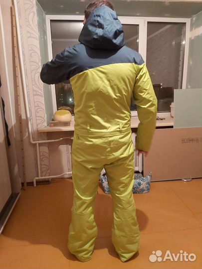 Комбинезон для сноуборда