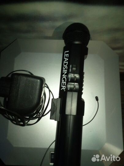 Караоке радиомикрофон leadsinger