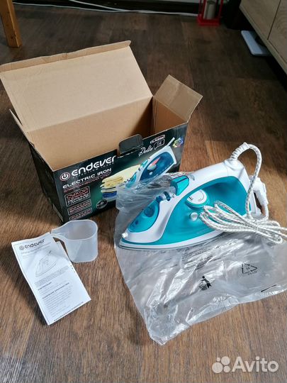 Утюг Endever