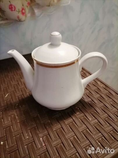 Чайник из сервиза