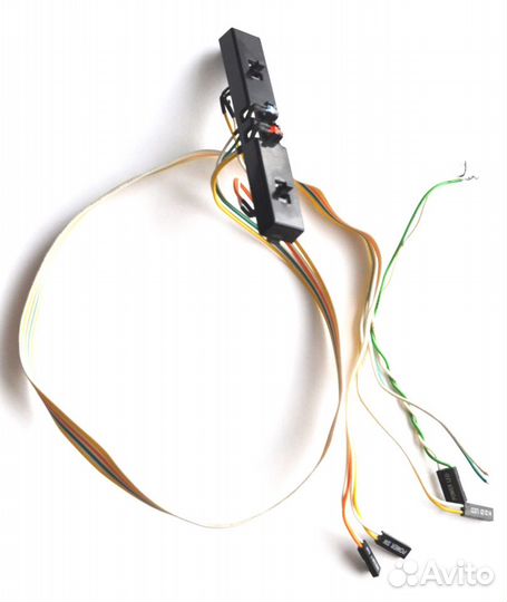 Блок кнопок включения и перезагрузки компьютера