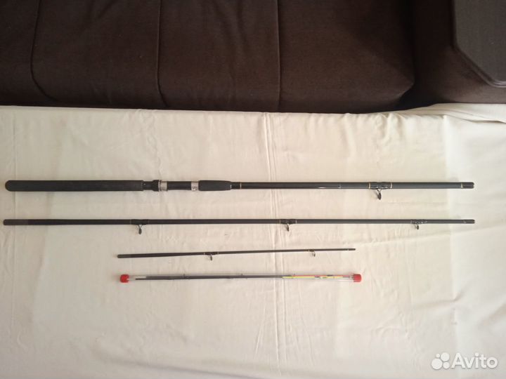 Ультра фидер Mikado golden lion(300)(100)