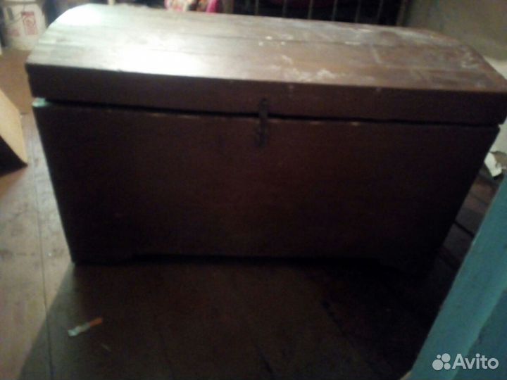 Сундук,рушники,подзоры,половик