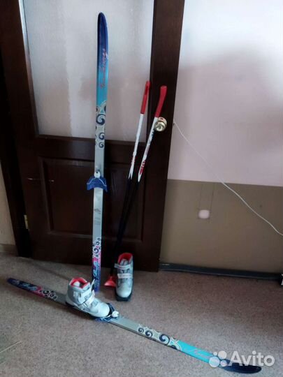 Беговые лыжи