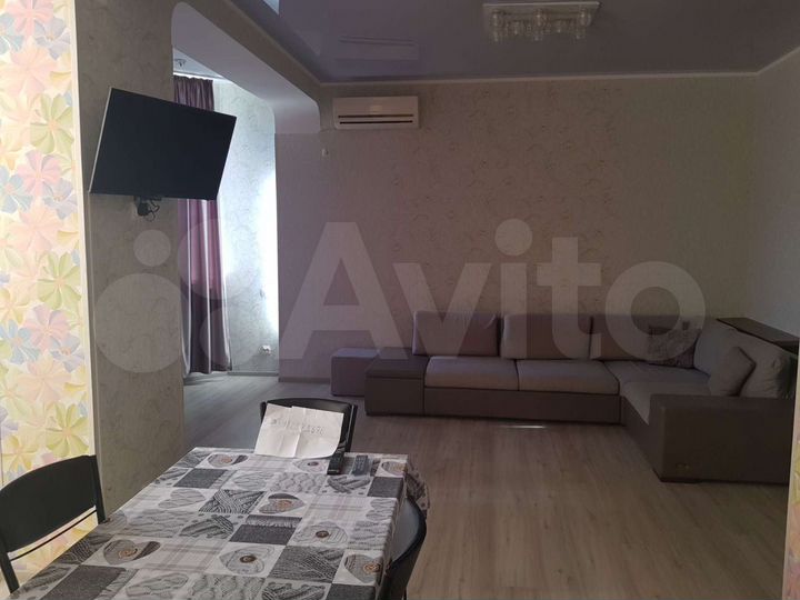 3-к. квартира, 90 м², 1/5 эт.