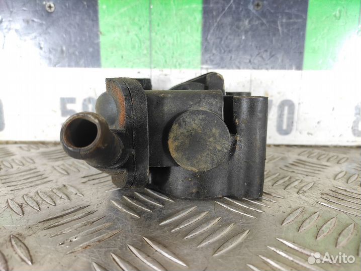 Корпус термостата Ford Focus 1998-2005