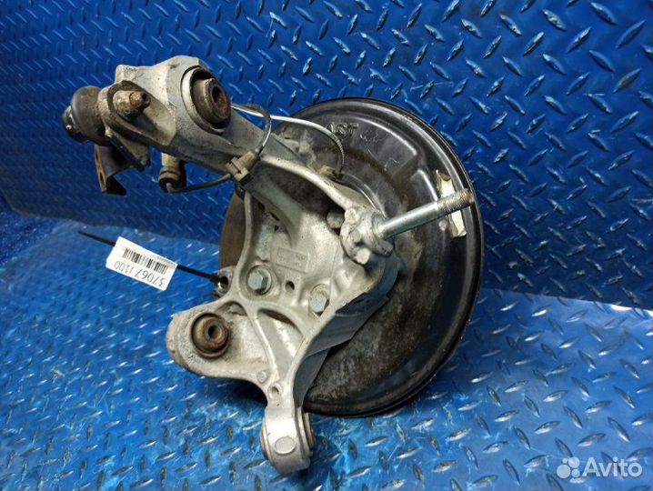 Кулак ступица задний левый Honda Accord 9