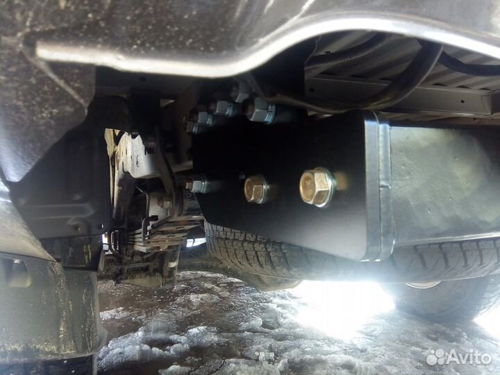 Фаркоп для Mitsubishi L200 2015