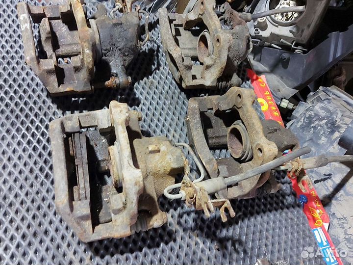 Супорт тормозной П-Л, Фольксваген Пассат Б5