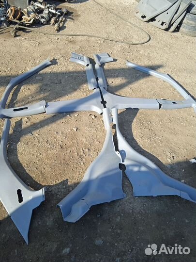 Пластик салона и багажника Hyundai Accent 2