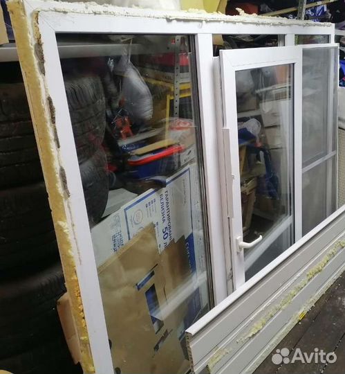 Оконный блок б/у с москиткой