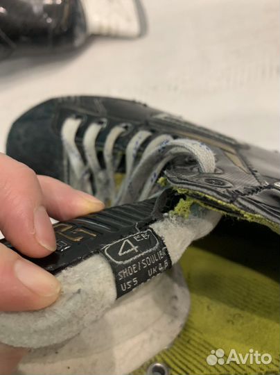 Коньки хоккейные