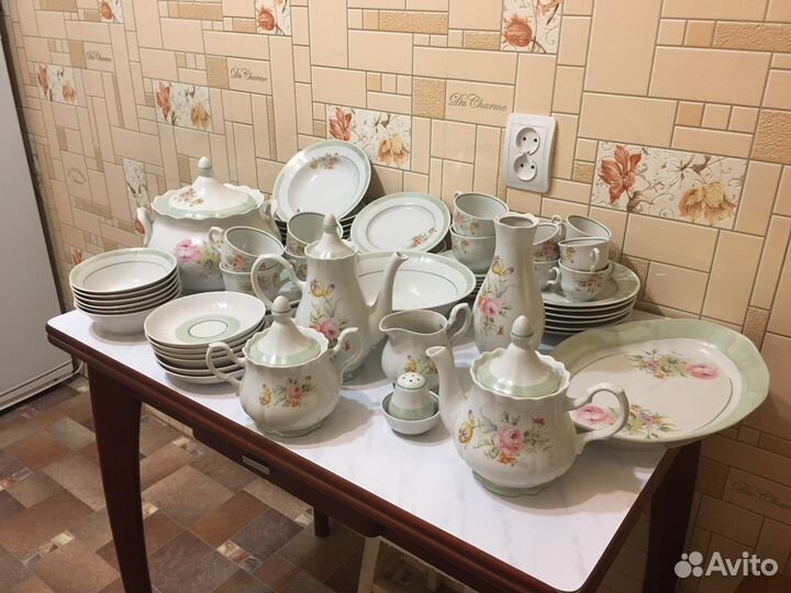 Сервиз 60 предметов