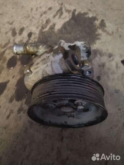 Насос гура на газель двс Cammins